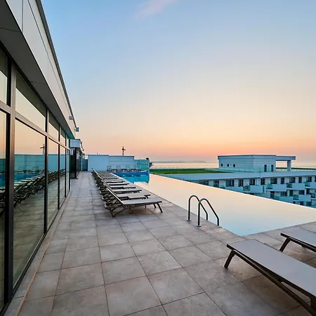 Appartement Tropical In Infinity Pool & Năvodari
